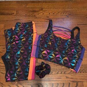 Crowned Athletics Geo Night set